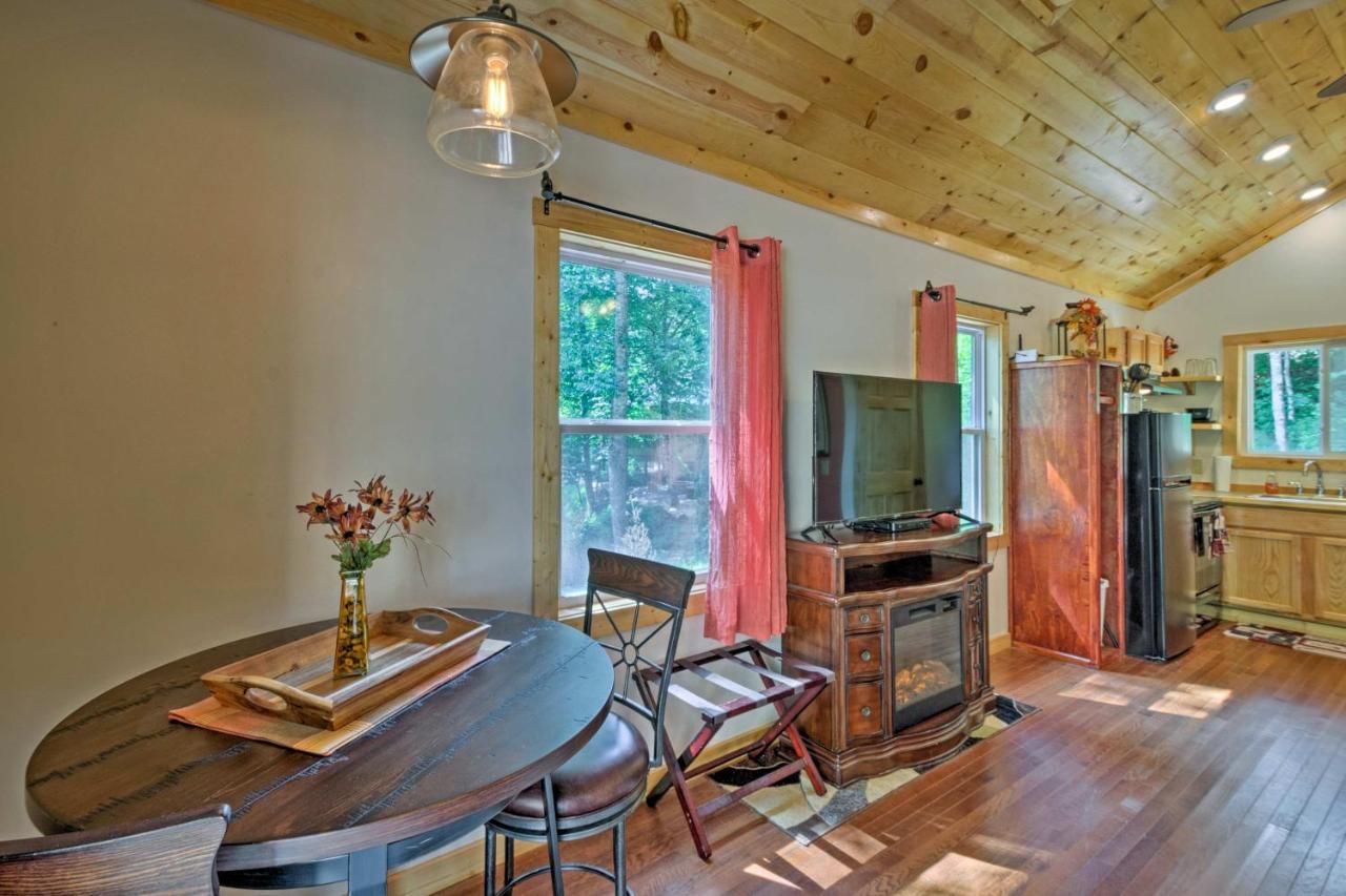 Bryson City Studio With Hot Tub - Near Nantahala! Ngoại thất bức ảnh