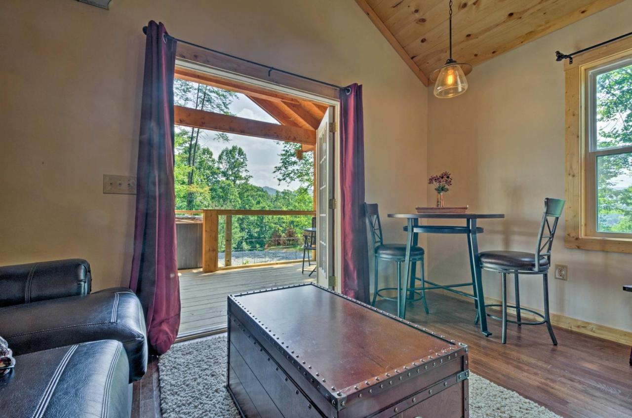 Bryson City Studio With Hot Tub - Near Nantahala! Ngoại thất bức ảnh
