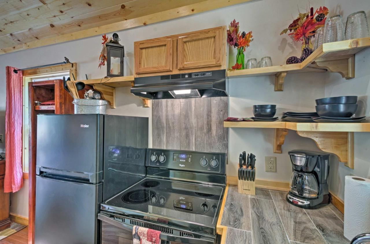 Bryson City Studio With Hot Tub - Near Nantahala! Ngoại thất bức ảnh